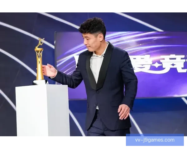武磊荣膺2026赛季中超联赛三月最佳球员展现卓越实力 武磊荣膺2026赛季中超联赛三月最佳球员展现卓越实力